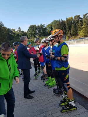 9. Skate Lauf und Rollstuhl Biathlon Mannschafts Wettbewerb 1