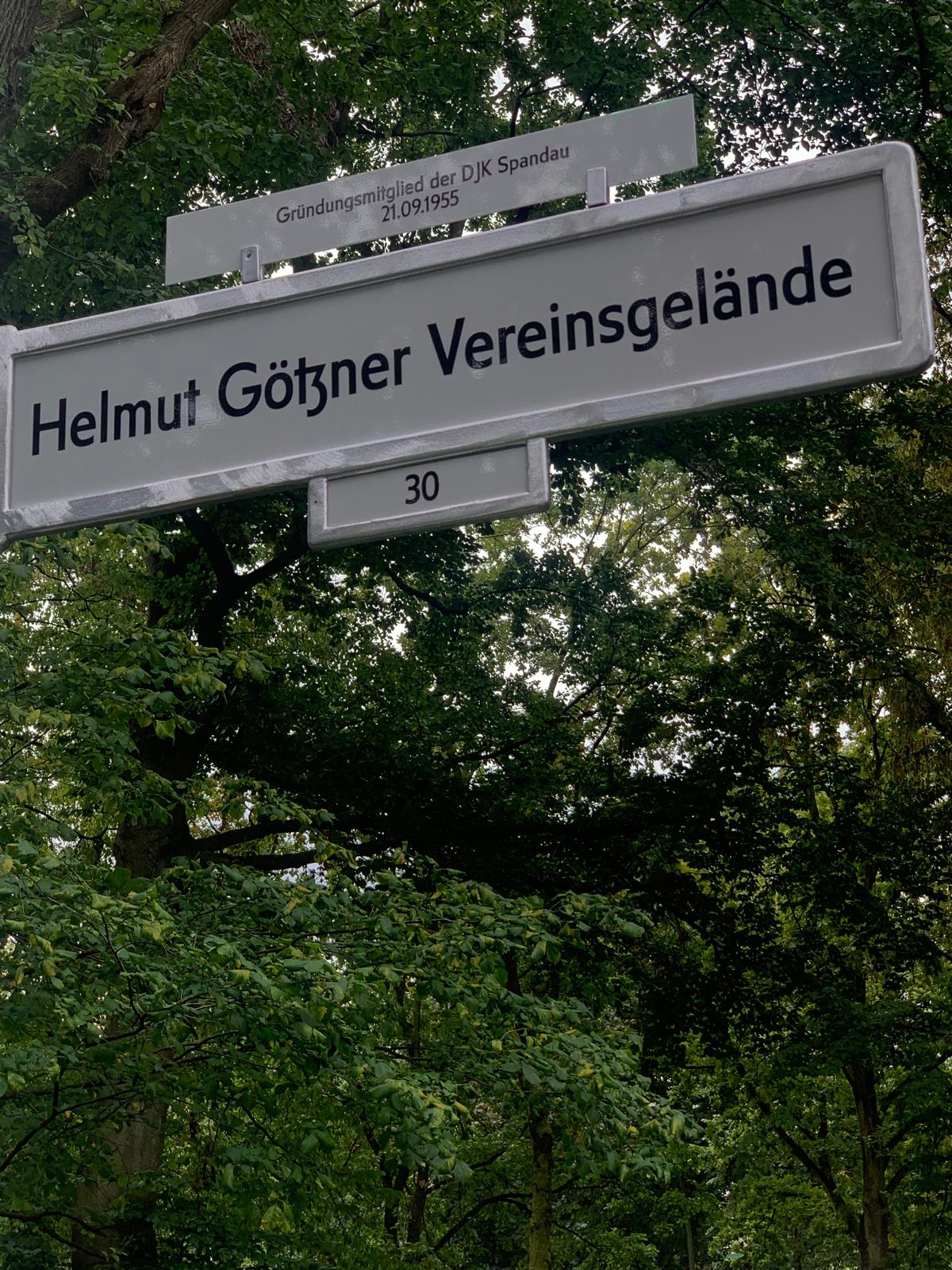 Schild Helmut Götzner Vereinsgelände
